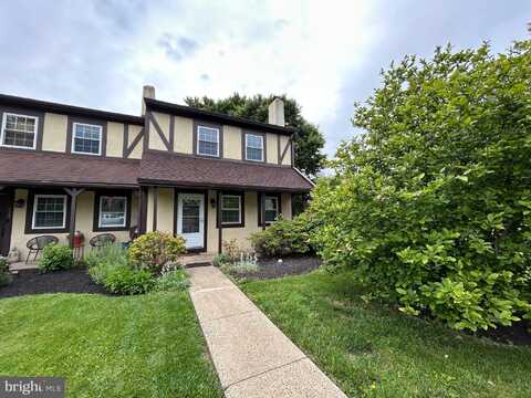 728 SANDRA LANE, NORRISTOWN, PA 19403