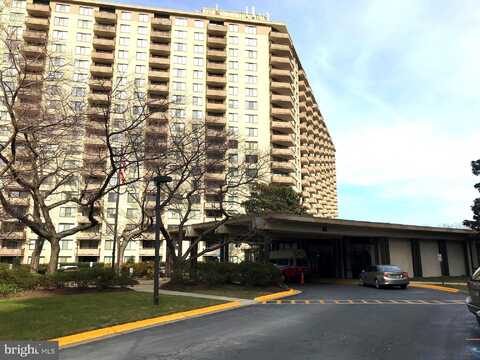5225 POOKS HILL ROAD, BETHESDA, MD 20814
