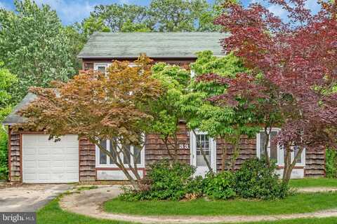33 WINDWARD DRIVE, BARNEGAT, NJ 08005