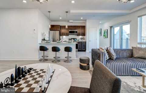 601 S BROADWAY, BALTIMORE, MD 21231