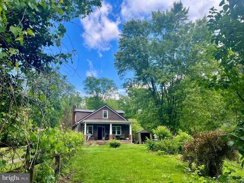 142 CATS LANE, HYNDMAN, PA 15545