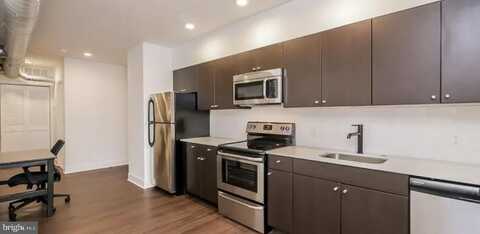 412 S BROADWAY, CAMDEN, NJ 08103