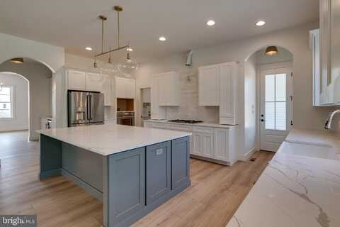 301 FLETCHER DR - PARKSIDE PHASE 5, LOT 36, LITITZ, PA 17543