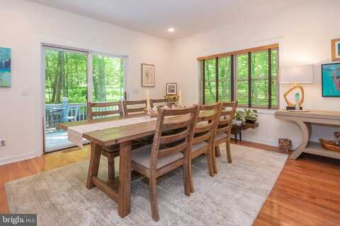 590 S BLAKESLEE ROAD, OAKLAND, MD 21550