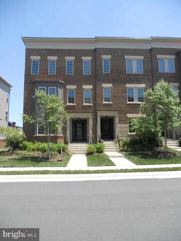 22806 BREEZY HOLLOW DRIVE, BRAMBLETON, VA 20148