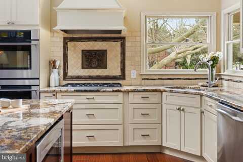 2 FORREST BLEND DRIVE, TITUSVILLE, NJ 08560