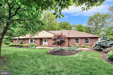 5 S LAKE WAY, REISTERSTOWN, MD 21136