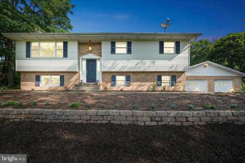 2922 DOGWOOD DRIVE, COOPERSBURG, PA 18036