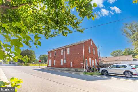 656 W 11TH STREET, FRONT ROYAL, VA 22630