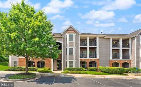 20453 CHESAPEAKE SQUARE, STERLING, VA 20165
