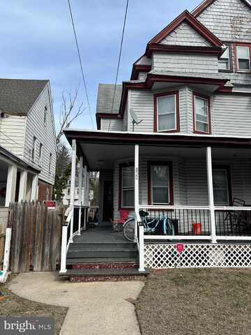 832 CARTERET AVENUE, TRENTON, NJ 08618