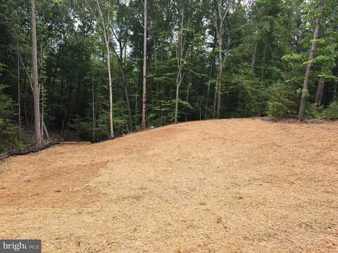 728 MEADOW DRIVE, TAPPAHANNOCK, VA 22560
