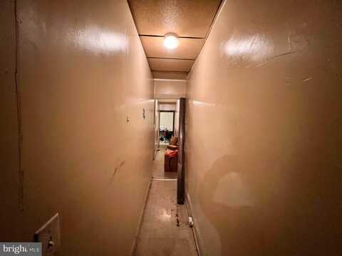 5427 BALTIMORE AVENUE, PHILADELPHIA, PA 19143
