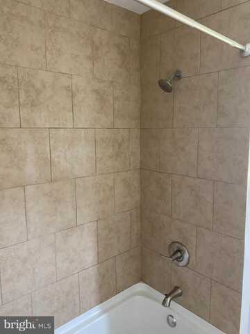136 REEGER, HAMILTON, NJ 08610