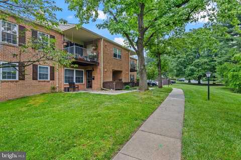 432 OLD FORGE CROSSING, DEVON, PA 19333