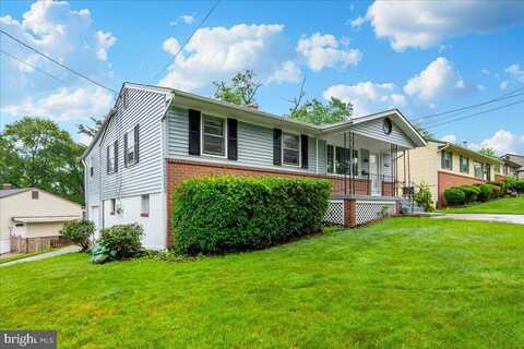 7533 DOVER LANE, LANHAM, MD 20706