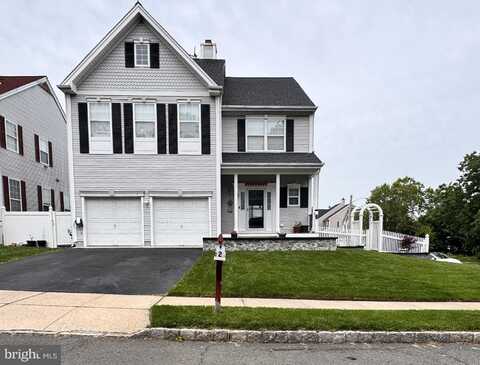 2 OXFORD COURT, KENDALL PARK, NJ 08824