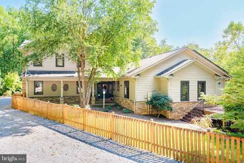 212 CICADA DRIVE, MARTINSBURG, WV 25403
