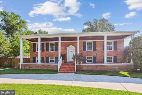 101 OAKMONT COURT NE, VIENNA, VA 22180