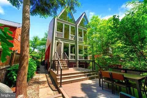 5320 29TH STREET NW, WASHINGTON, DC 20015