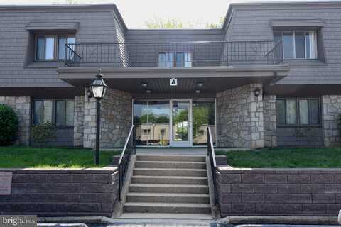 1801 CAMBRIDGE AVENUE, READING, PA 19610