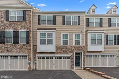 209 CHESTNUT COURT, LANGHORNE, PA 19047