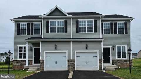3798 CASTLE DRIVE, DOVER, PA 17315