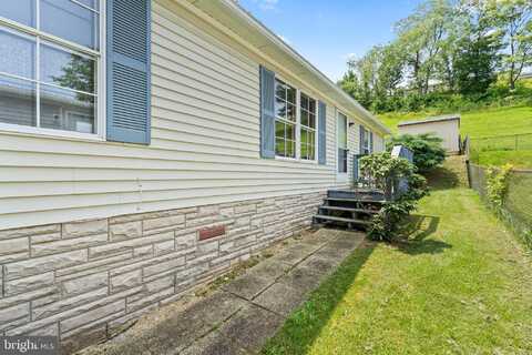 12016 HEATHER DRIVE, HAGERSTOWN, MD 21740