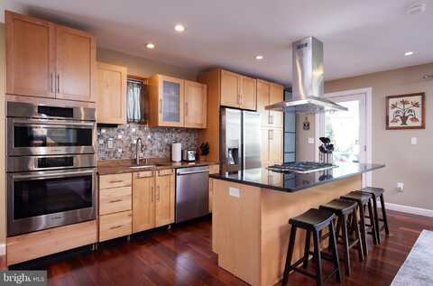 5342 42ND PLACE NW, WASHINGTON, DC 20015