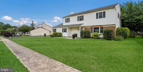 17 ROSEMORE DRIVE, CHALFONT, PA 18914