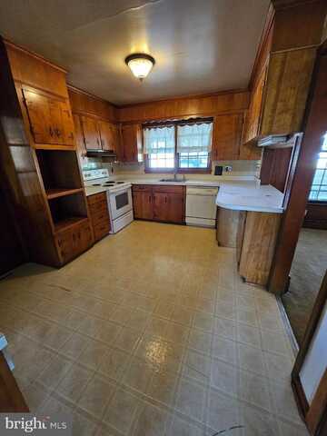 1415 AUGUSTINE AVENUE, FREDERICKSBURG, VA 22401