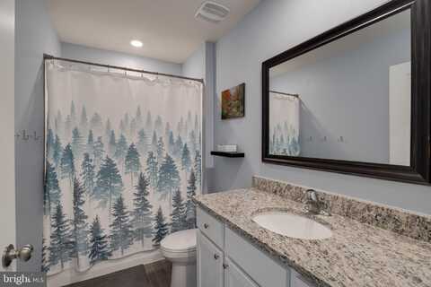 287 AYLESBURY LANE, MARTINSBURG, WV 25403