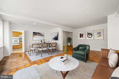 220 W RITTENHOUSE SQUARE, PHILADELPHIA, PA 19103