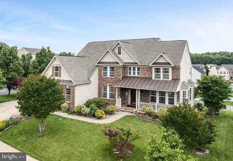 536 RUBENS CIRCLE, MARTINSBURG, WV 25403