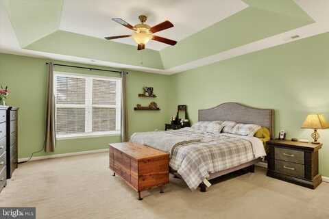 303 BROOK MEADOW DRIVE, MECHANICSBURG, PA 17050