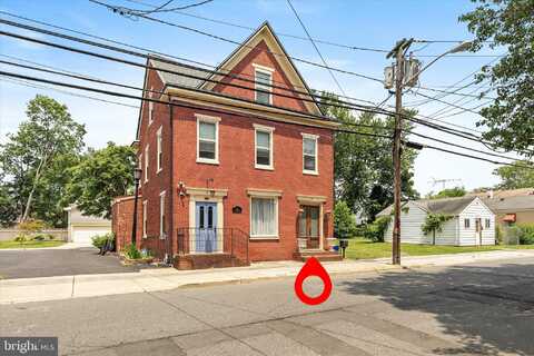 11 E BURLINGTON STREET, BORDENTOWN, NJ 08505