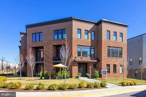 23109 COTTONWILLOW SQUARE, BRAMBLETON, VA 20148