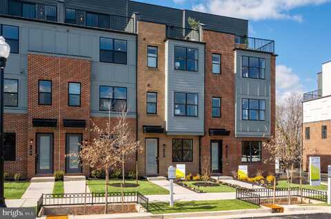 140 SHANNON MEWS, ALEXANDRIA, VA 22304