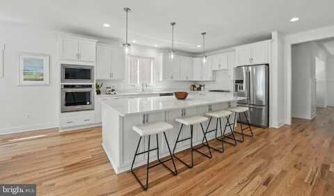3857 PINEWOOD TERRACE, FALLS CHURCH, VA 22041