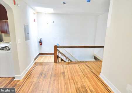 130 W MANHEIM STREET, PHILADELPHIA, PA 19144
