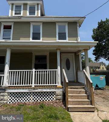57 PINE STREET, BEVERLY, NJ 08010