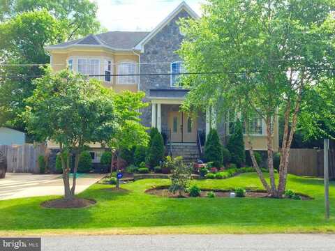 4113 WOODLAND ROAD, ANNANDALE, VA 22003