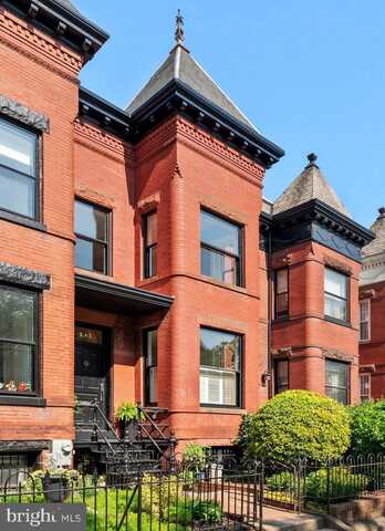 111 8TH STREET SE, WASHINGTON, DC 20003