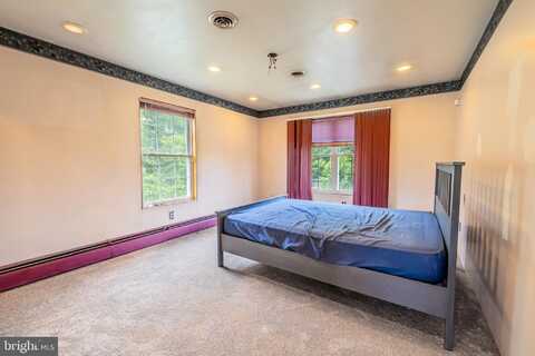 829 WILTSEYS MILL ROAD, HAMMONTON, NJ 08037