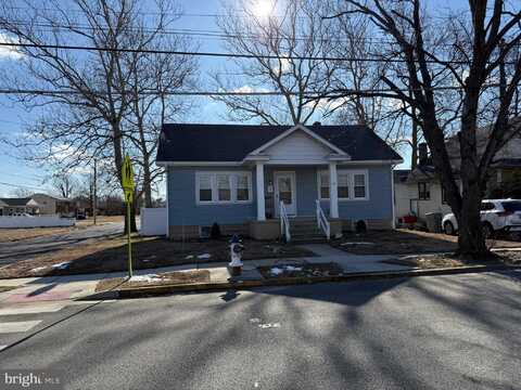 300 THOMSON AVENUE, PAULSBORO, NJ 08066