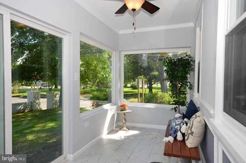4800 AVONDALE ROAD, HYATTSVILLE, MD 20782