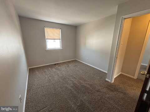 813 CHRISTOPHER PLACE, PRIMOS, PA 19018