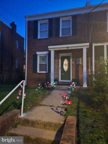 9 47TH STREET SE, WASHINGTON, DC 20019