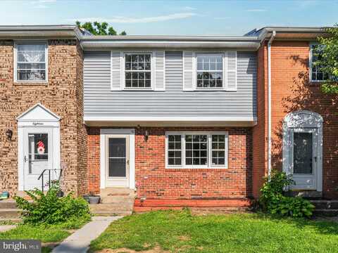 16 SYDNOR STREET, HAMILTON, VA 20158