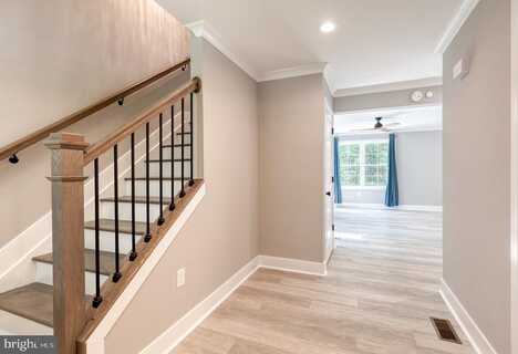 1513 CHERRY GARDEN ROAD, ESSEX, MD 21221